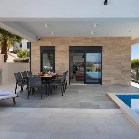 Βίλα Luxury Black Pearl With Pool *